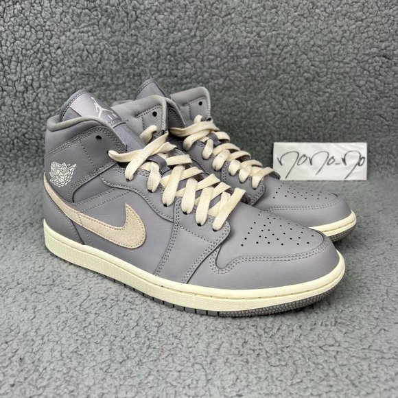 Jordan 1 Mid Mens 8 Shoes Atmosphere Grey Light Bone Pale Ivory Nike Air 2019 2 - Picture 1 of 11